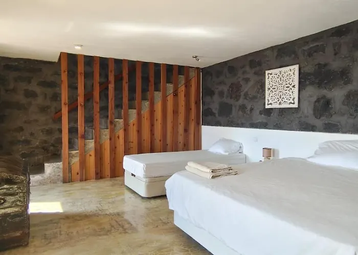 Ferienhaus Bruma Do Pico House *