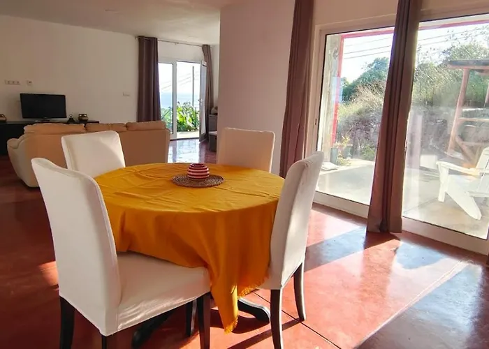 Ferienhaus Bruma Do Pico House *